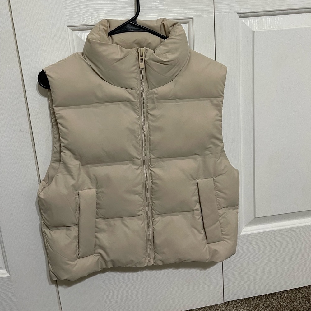 Zara vest